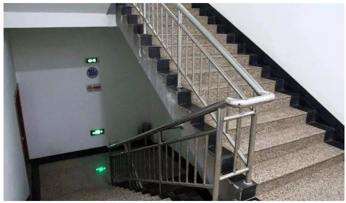 1695889141889791.png image.png